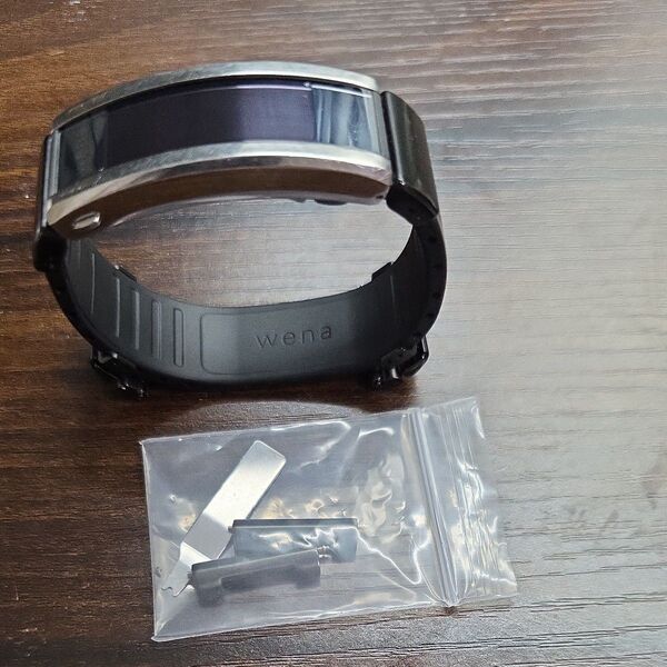 【中古】wena3 ラバーモデル 本体+エンドピース2種(20mmと22mm)+エンドピースコネクター