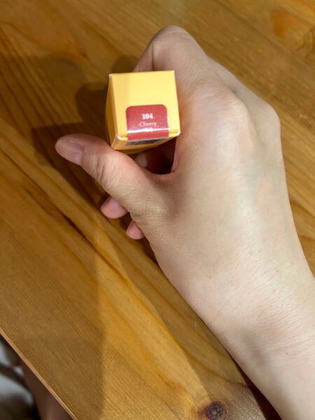 Laka フルーティーグラムティント ミニサイズ 104 新品未使用