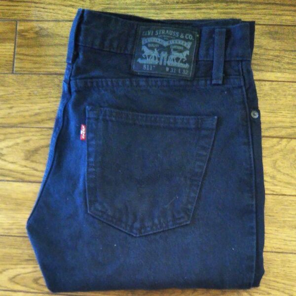 Levi's 511 スリムフィットジーンズ W31 L32 ブラックデニムです