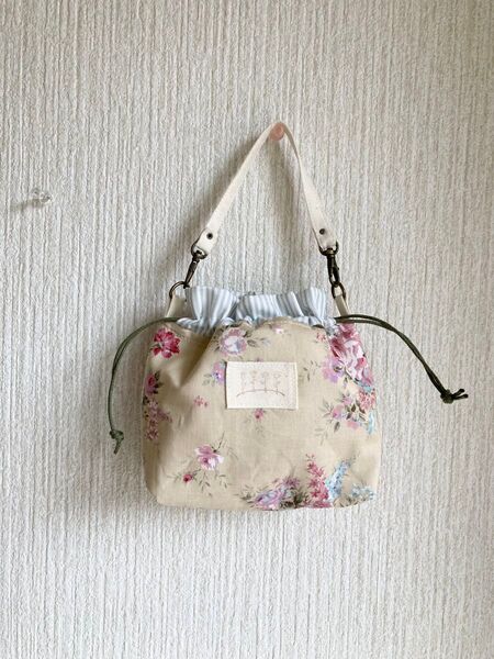 6083 ハンドメイド 持ち手付き巾着ポーチ★花柄