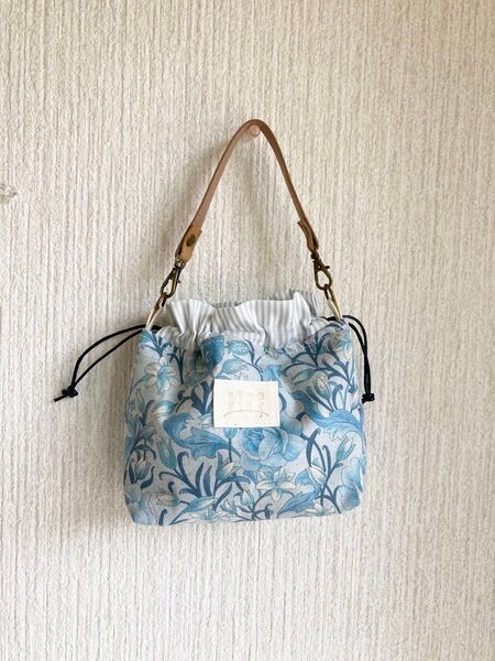 6283 ハンドメイド 持ち手付き巾着ポーチ★花柄