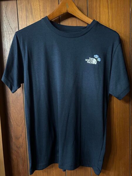 THE NORTH FACE ザ・ノースフェイス レディース Tシャツ ショートスリーブフラワーロゴT NTW32531