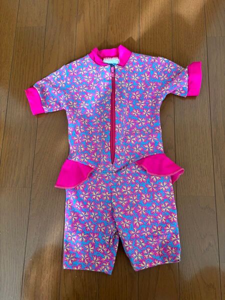 女の子用水着 花柄 フリル ピンク 水色