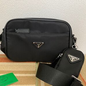 PRADA ショルダーバッグ 斜め掛け ミニポーチ付き