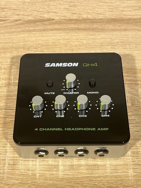 【美品】SAMSON ( サムソン )QH4 4ch ヘッドホンアンプ モニター アンプ