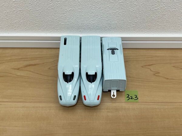 現状品 【323】 プラレール 車両 N700系 みずほ さくら ライト