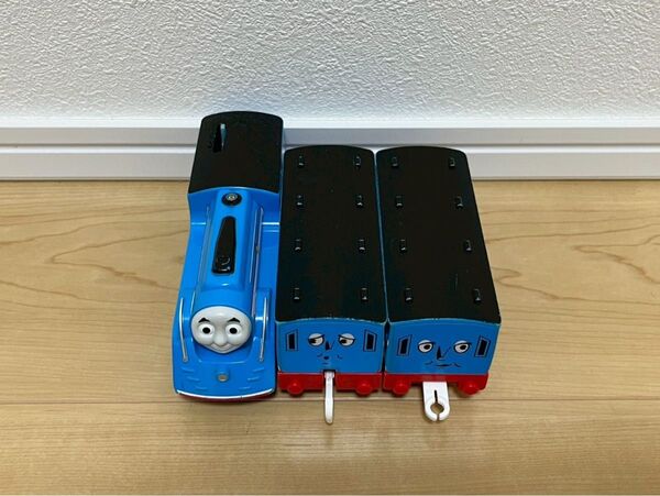 現状品 【388】 プラレール 車両 トーマス 流線形トーマス アニー クララベル