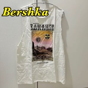 Bershka ノースリーブTシャツ タンクトップ