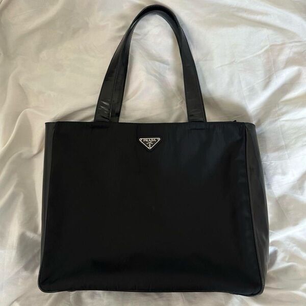 【美品】PRADA ブラック トートバッグ