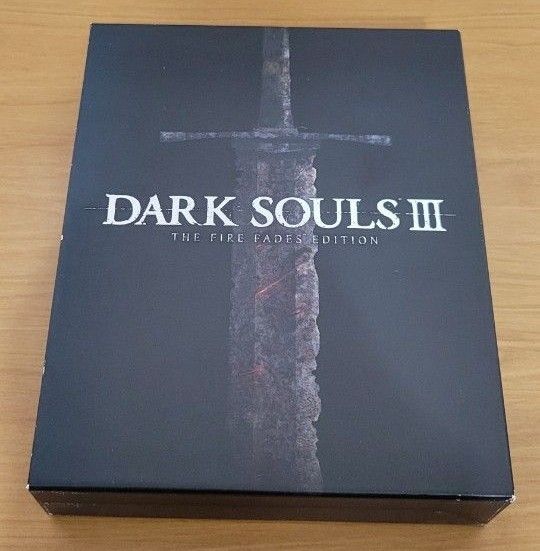 中古 DARK SOULS Ⅲ THE FIRE FADES EDITION (初回限定版) PS4