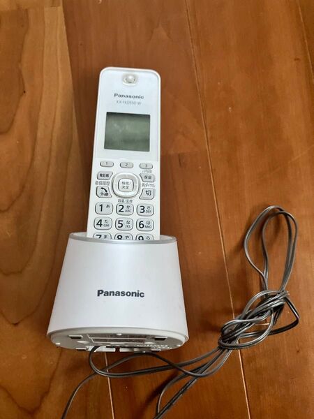Panasonic KX-FKD550-W コードレス電話機 子機のみ(ジャンク品)