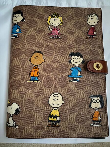 【COACH×PEANUTS】ノートブック・シグネチャーキャンバス