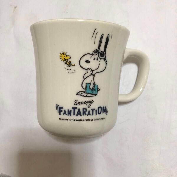 (新品未使用) マグカップ PEANUTS スヌーピー (日本製)
