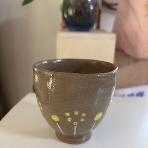 一点物手作り花柄湯呑み 陶器