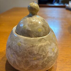陶器の蓋付き容器 小物入れ ベージュ☆手作り一点物