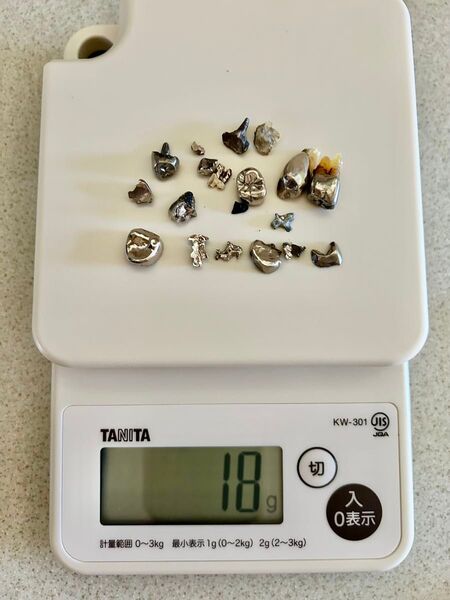 銀歯 金パラ クラウン撤去冠 歯科材料 パラジウム 歯牙 18グラム