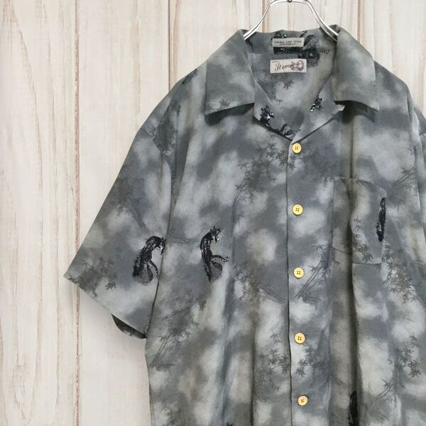 【和柄 百虎 オープンカラー 半袖シャツ アロハシャツ 3XL】人気 オーバーサイズ 替えボタン 総柄 グレー 古着