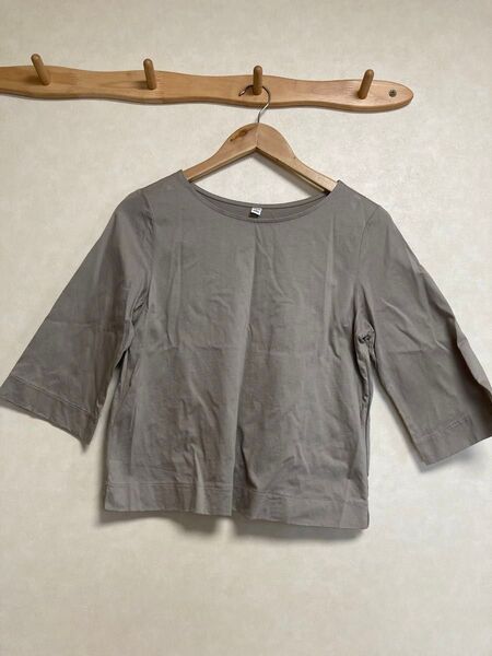 ユニクロ 五分袖 Tシャツ S 美品