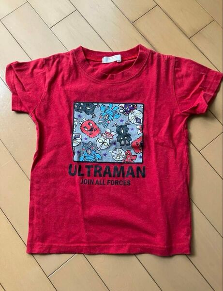 ウルトラマン Tシャツ 120サイズ レッド 赤 キッズ服 半袖 Tシャツ 子供用