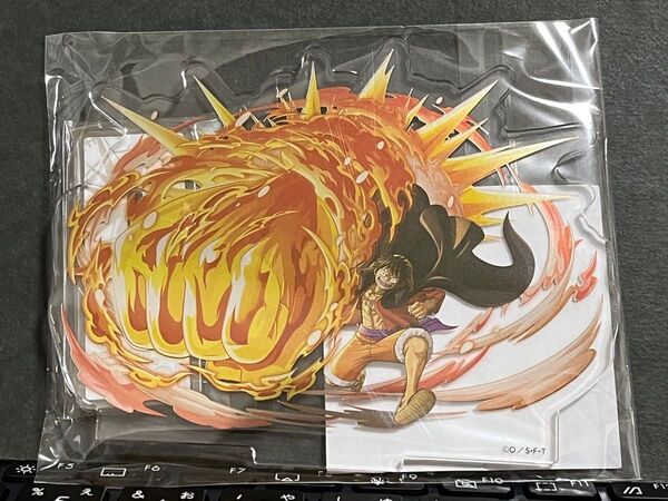 「ワンピース」箔押しアクリルスタンド/ルフィ(必殺技) 麦わらストア ONE PIECE