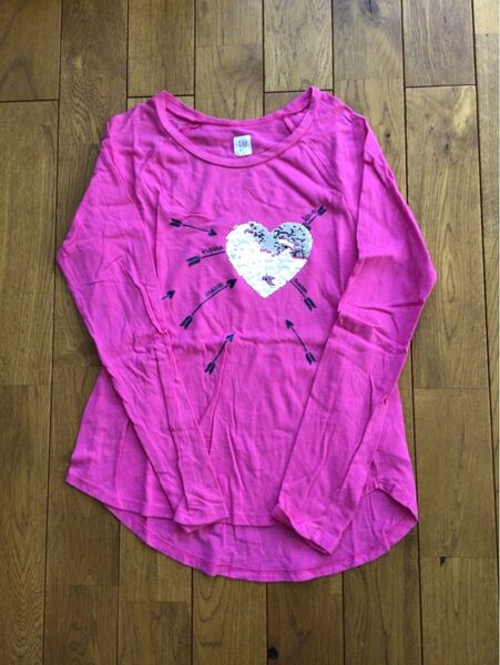 GAP kids ギャップキッズ 長袖スパンコールTシャツ ピンク色 XL 150cm