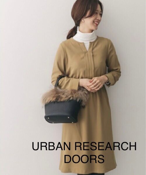 URBAN RESEARCH DOORS アーバンリサーチ ドアーズ フロントタックとろみワンピース キャメル