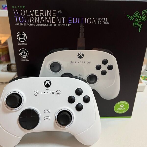 【開封済み新品】即日発送 RAZER WOLVERINE V3 TOURNAMENT EDITION White Edition