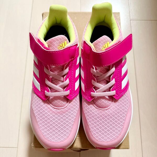 【新品未使用】adidas アディダス キッズシューズ 女の子 ピンク 21cm スニーカー 小学生 ギャル 運動靴