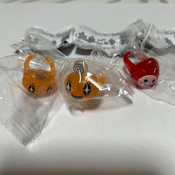 たまごっちぷくっとクリアリング いちごっち めめっち2つ