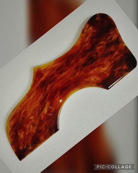 ★gibson j45style ラージピックガード