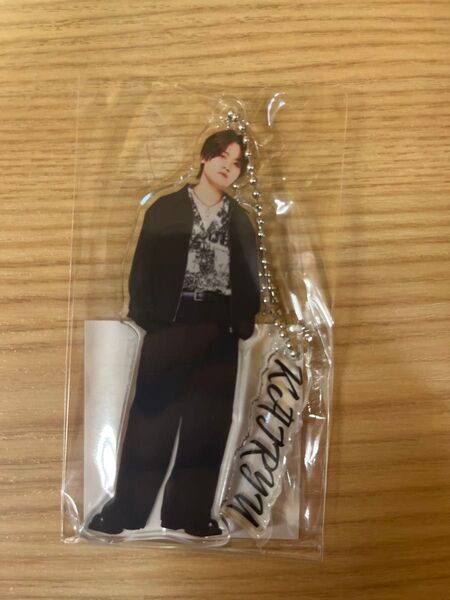 新品未開封 MAZZEL KAIRYU アクリルチャームキーホルダー