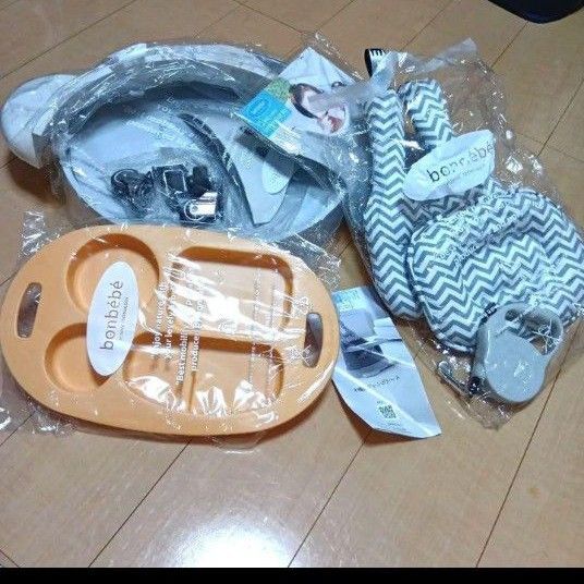 bonbebe イスとテーブルなし!付属品のみ 詳しくは写真参照して下さい ベビーチェア