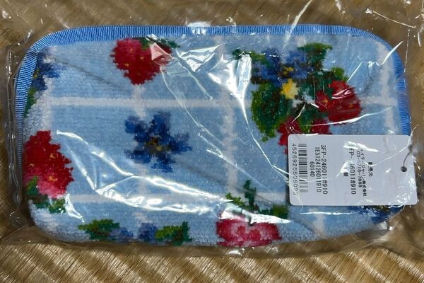 フェイラー ストロベリーフィールドプティ 便利ポーチ SFP-246011 FEILER