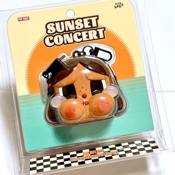 公式 正規品 CRYBABY イヤホンケース イヤフォンケース クライベイビー CRY BABY ポーチ ぬいぐるみ