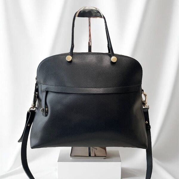 FURLA フルラ ハンドバッグ レザー パイパー ショルダーバッグ 2way 大容量 通勤通学 クロスボディ ブラック 黒