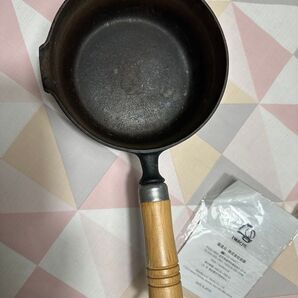 岩鋳 Iwachu 揚鍋16(木柄付) 黒焼付 内径16cm 直火用 南部鉄器