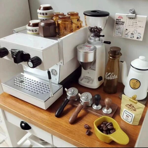 ミニチュア コーヒーメーカー エスプレッソマシン ホワイト ドールハウス