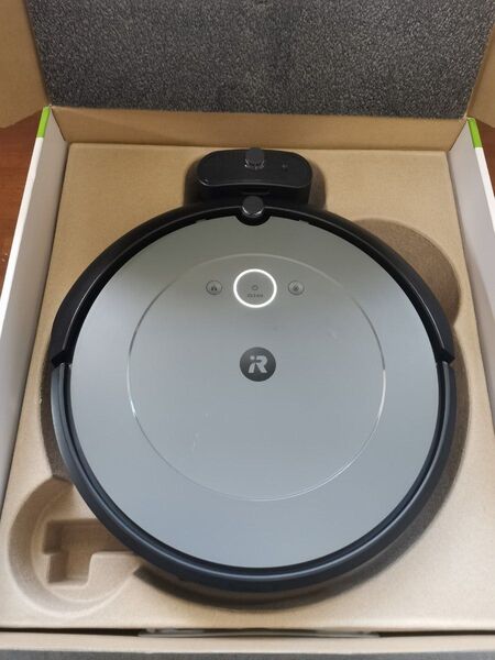 iRobot Roomba ロボット掃除機 23年製 ルンバ i2