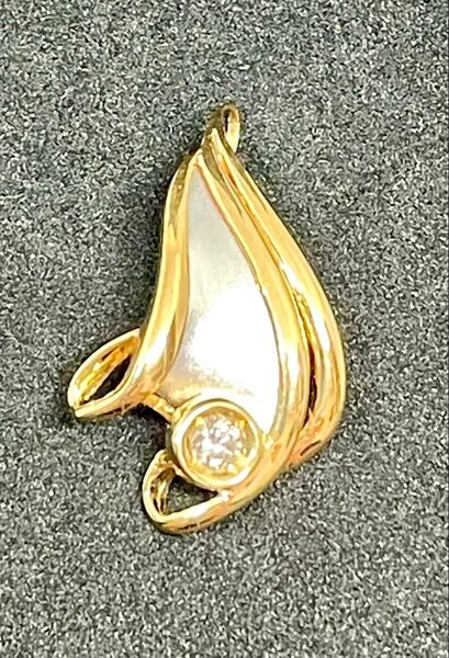 K18 Pt900 ダイヤモンド 0.13ct ペンダントトップ
