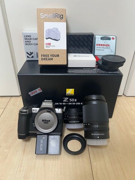 【超美品】Nikon Z50II ダブルズームキット+おまけ多数 カメラ 箱付 レンズキット
