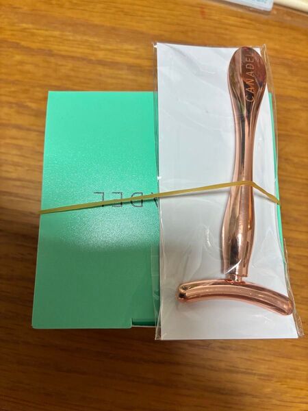 CANADEL プレミアバリアフィックス 美顔ローラー ピンクゴールド 付き 新品未使用