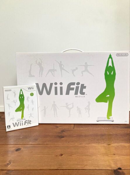【ほぼ未使用】ニンテンドー 「Wii Fit 」 バランスボード&ソフトセット バランスボード Wiiフィット ソフト