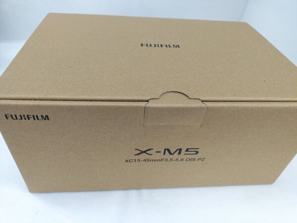 FUJIFILM X-M5 レンズキット ブラック