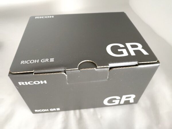 リコー RICOH GR III コンパクトデジタルカメラ