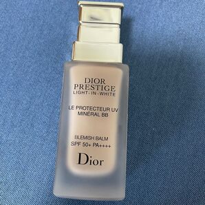 DIORプレステージホワイトルプロテクターUVミネラルBB 01