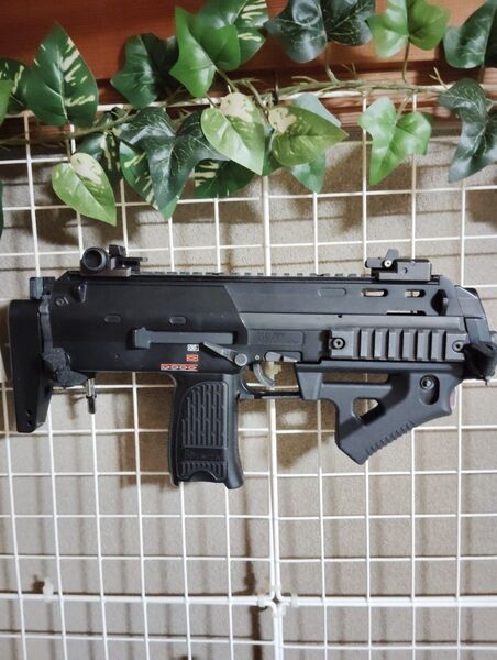 東京マルイ 電動ガン MP7A1 ※訳アリ