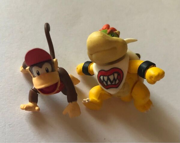 ディディーコング&ミニクッパ チョコエッグフィギュア