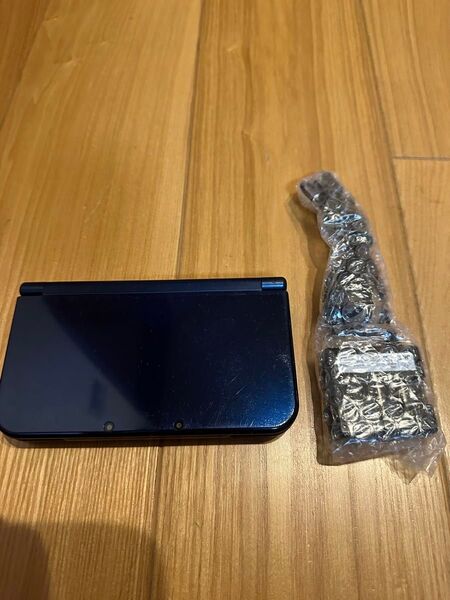 Nintendo new3dsLL 本体 メタリックブルー と 充電アダプター