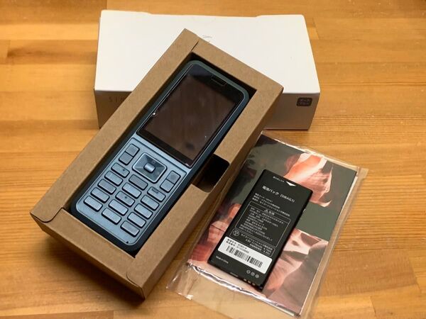 セイコーソリューションズ Simply 603SI ダークブルー SIMフリー 4G VoLTE対応 ワイモバイル