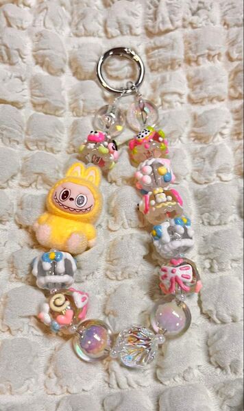ハンドメイド キーホルダー ラブブ ビーズ ファンシー